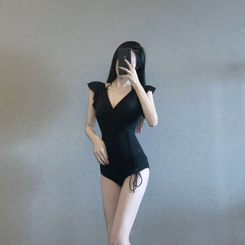 Hot spring swimsuit women's 2021 new hot style black one-piece deep v sexy slimming cover belly gather steel support swimsuit