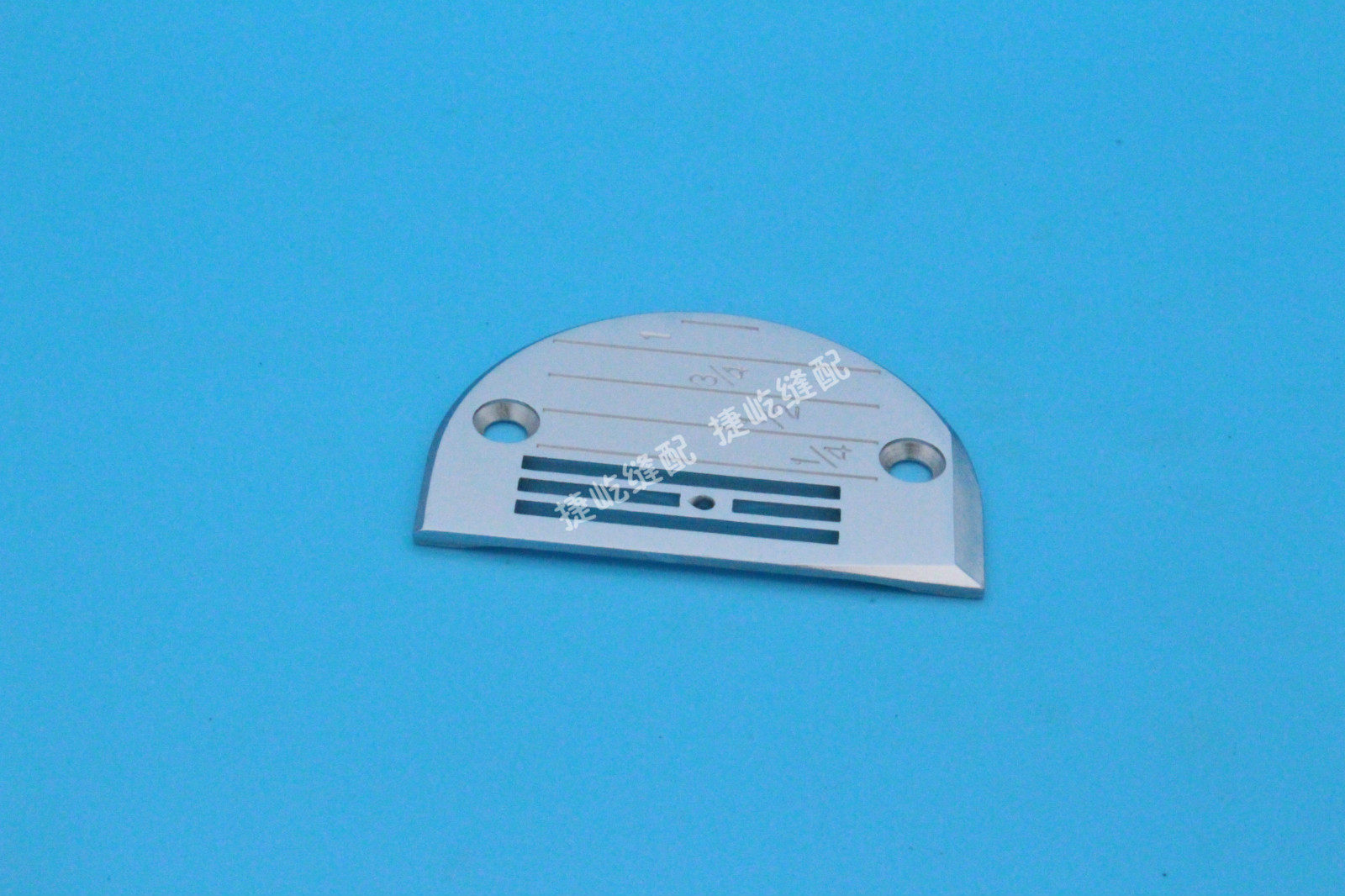 Medium-Czech computer flat car needle board computer flat car tooth square Depin plate Fanged tooth medium Teeth original dress