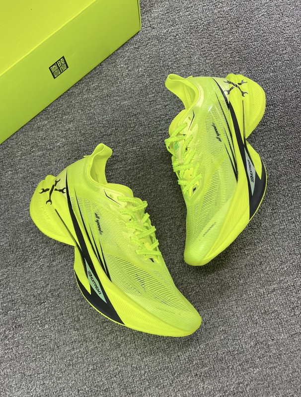 361 Degrees Feibiao 2 Full-Length Carbon Plate Racing Running Shoes Professional Marathon Running Shoes Training Shoes Shock-Absorbing Sports Shoes