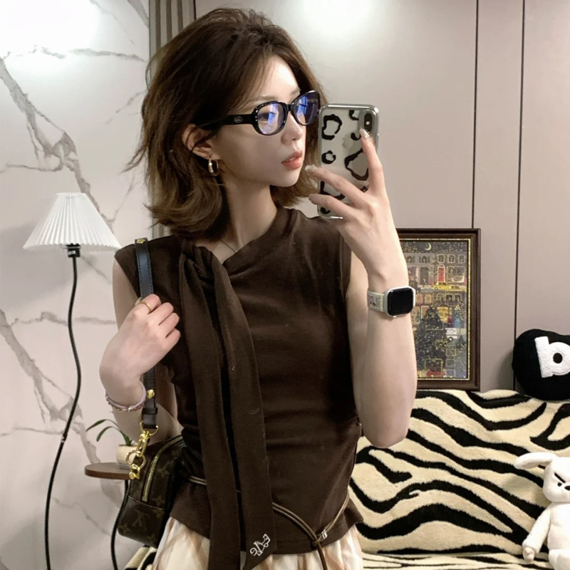 Very Beautiful Summer Outfit 2025 New Popular Style High-End Coffee-Colored Sleeveless Vest Plaid Skirt Two-Piece Set