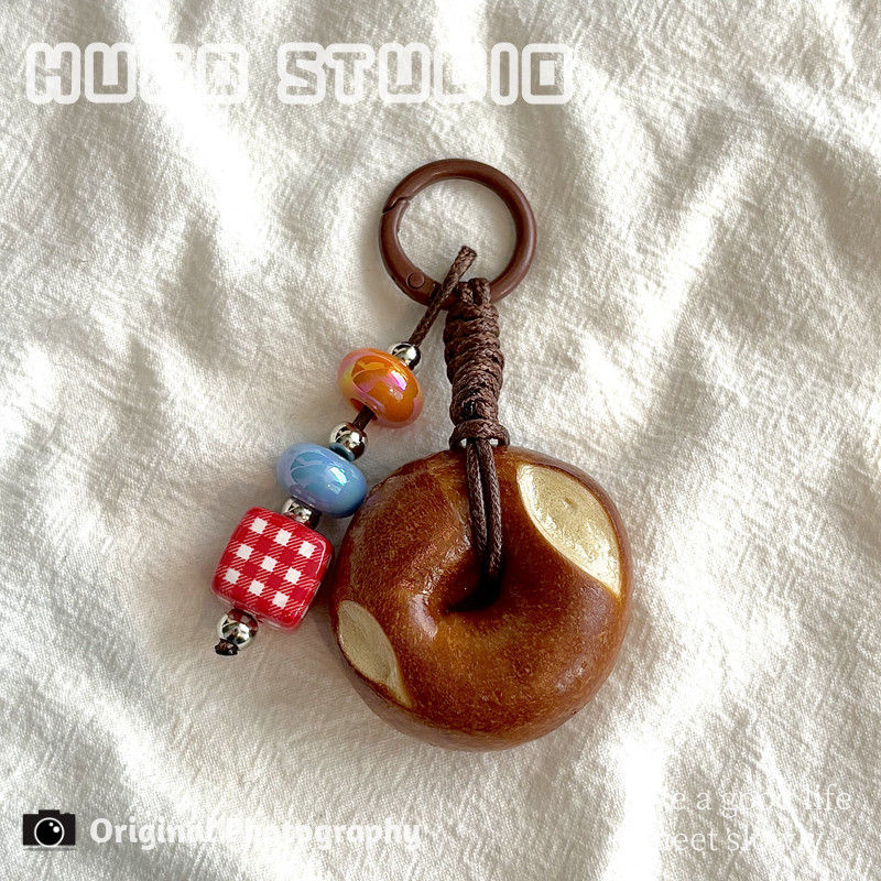 HUGO Instagram-style simulated bread beaded phone charm, camera bag pendant, keychain, phone case lanyard