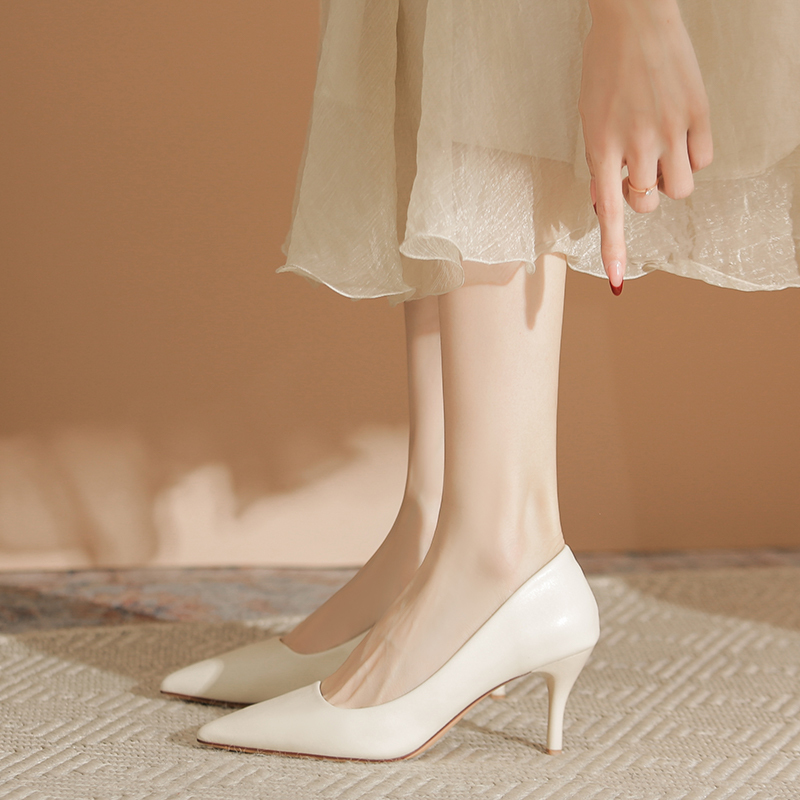 Off-White High-Heeled Shoes for Women, Stiletto Heels, 2026 New Style, Professional Genuine Leather Low-Heeled Single Shoes, Comfortable Pointed-Toe Work Shoes for Women Off-White High-Heeled Shoes for Women, Stiletto Heels, 2026 New Style, Professional Genuine Leather Low-Heeled Single Shoes, Comfortable Pointed-Toe Work Shoes for Women