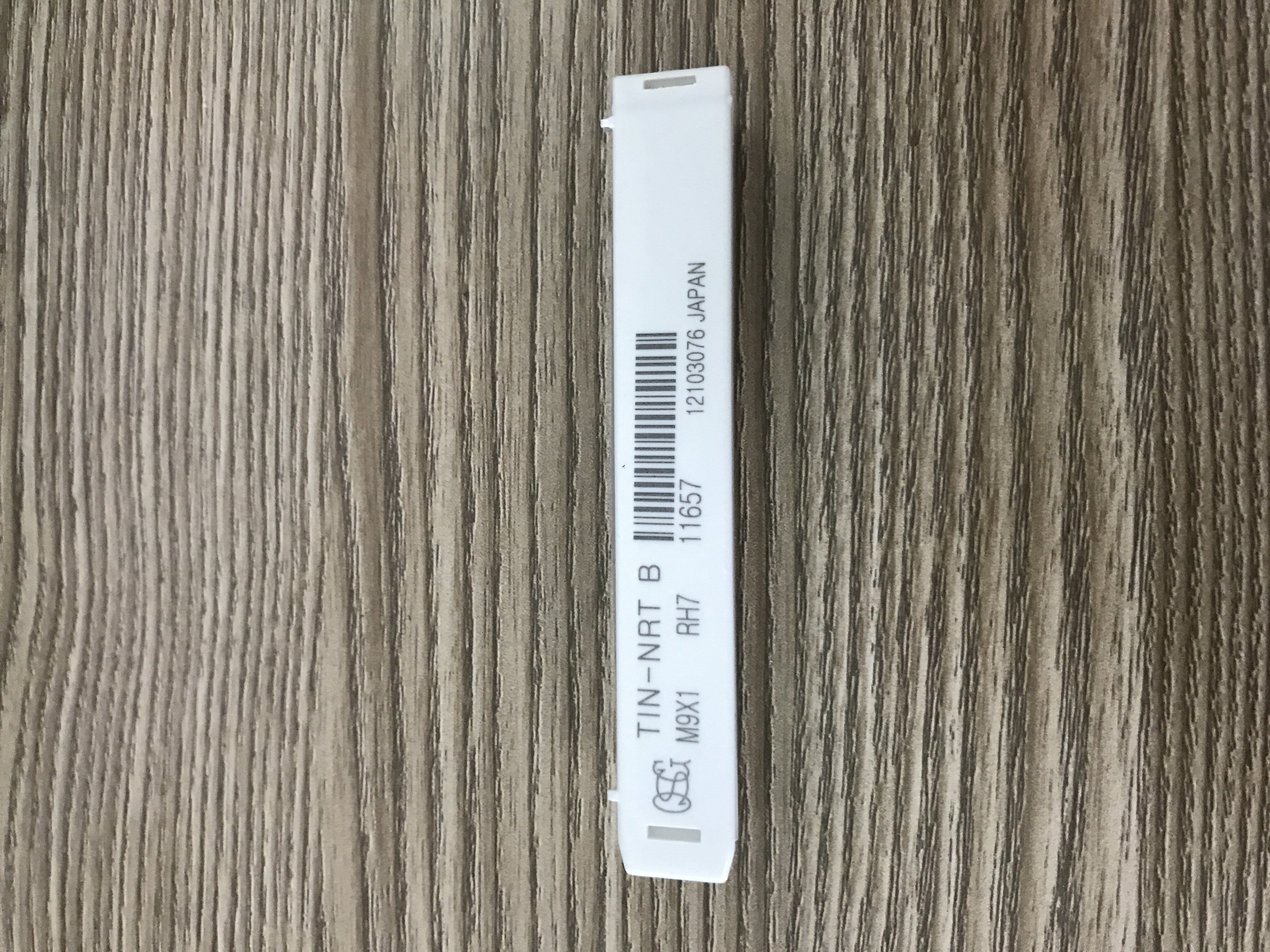 Japan imports OSG male thread M7M8M9M10M11M12 fine tooth white aluminium with flat head extrusion screw tap