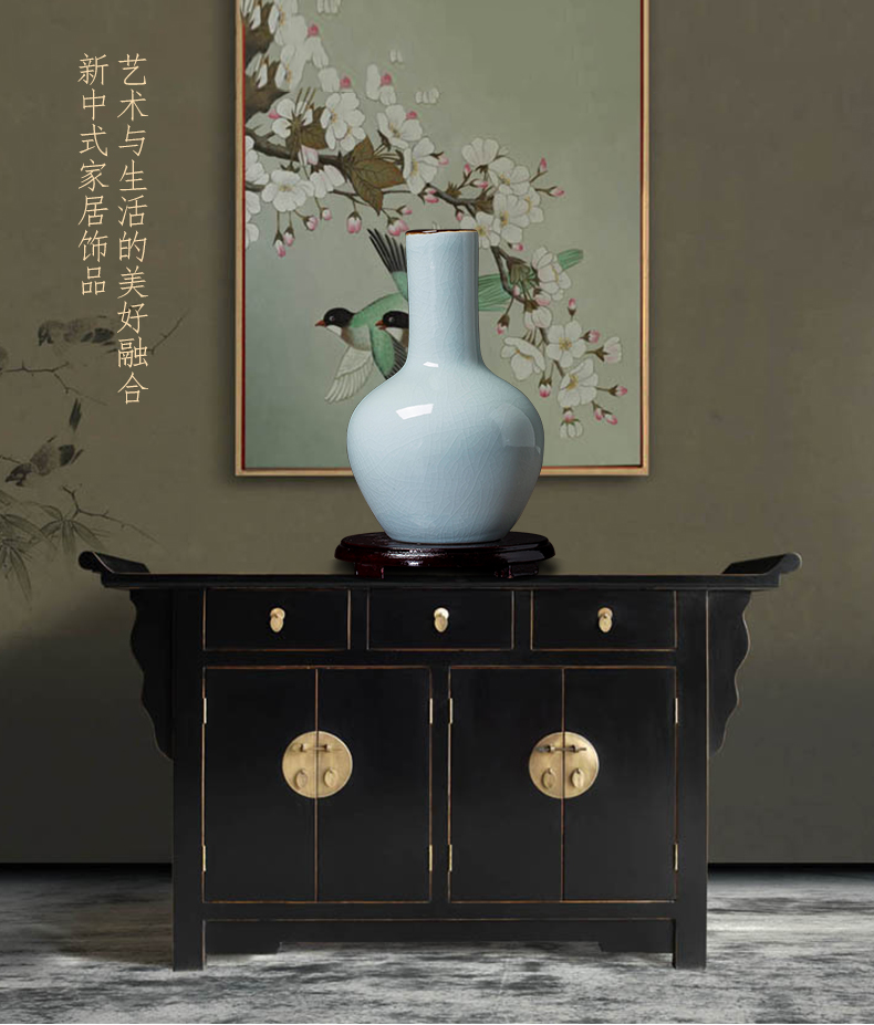 Jingdezhen ceramic Bai Seqing glaze cracks antique vase up home sitting room flower arranging handicraft furnishing articles restoring ancient ways