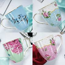 A family of three brush cup set couple tooth Bowl Cup mouthwash Cup toothbrush cup European style pair Ceramic Creative