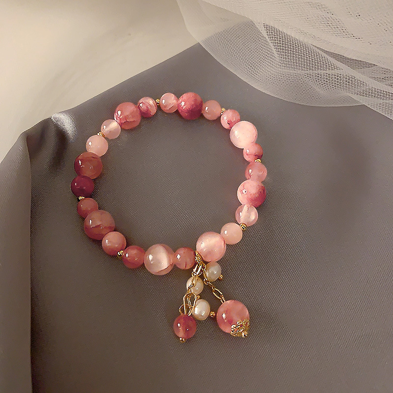 2020 new original design natural crystal elastic bracelet Korean strawberry crystal Buddha girl hand string bracelet