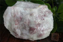 Guilin Longsheng natural jade Guilin chicken blood jade ornaments and carvings 1 29 kg