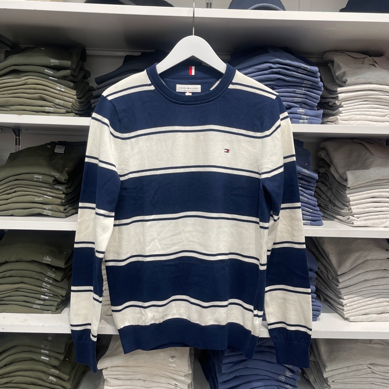 26 Autumn/Winter New Tommy Hilfiger Men's Color-Block Striped Pure Cotton Crew Neck Pullover Knit Sweater 26 Autumn/Winter New Tommy Hilfiger Men's Color-Block Striped Pure Cotton Crew Neck Pullover Knit Sweater