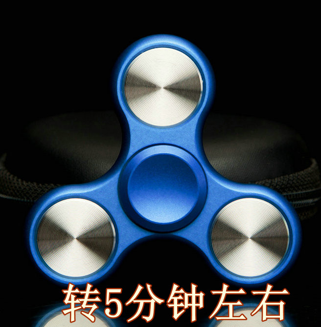 Leaker fingertip gyro decompression artifact boring class toy inter-finger spiral ultra-long high-speed metal