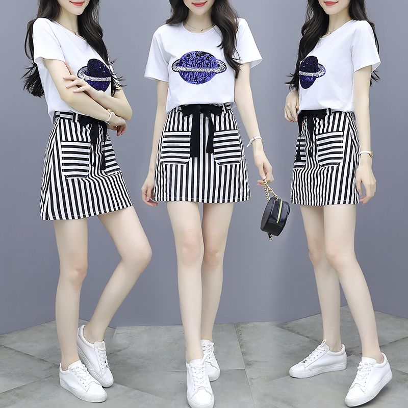 Summer small sub-high two sets of foreign Piers 2022 new women's clothing Aging Fashion Summer Short Skirts Pants Suit