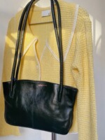 Spanish niche brand PALOMA WOOL Baotou Oil Wax Bull Tot Bag Vintage Shoulder Crossbody Bag