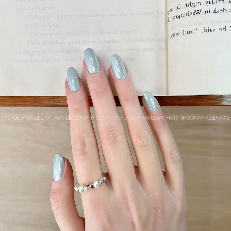 Ins-Style Light Gray Blue Hailey Handmade Wearable Nails Minimalist Solid Color Mirror Finish Brightening Short Oval Nail Stickers Ins-Style Light Gray Blue Hailey Handmade Wearable Nails Minimalist Solid Color Mirror Finish Brightening Short Oval Nail Stickers