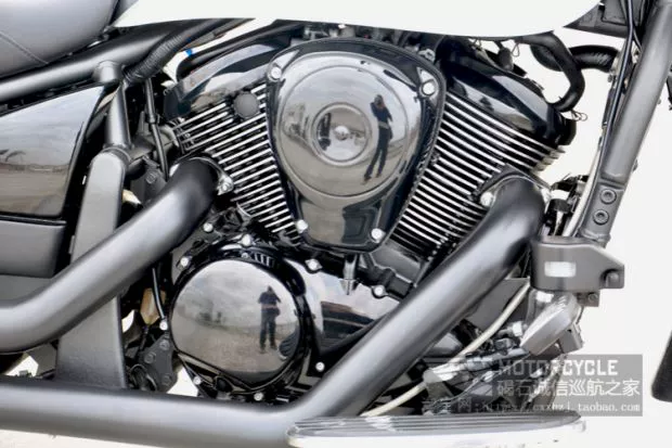 14 năm Kawasaki Vulcan 900 Xe máy cổ điển Hoàng tử cổ điển VN900 có thể giúp đỡ trên thẻ - mortorcycles