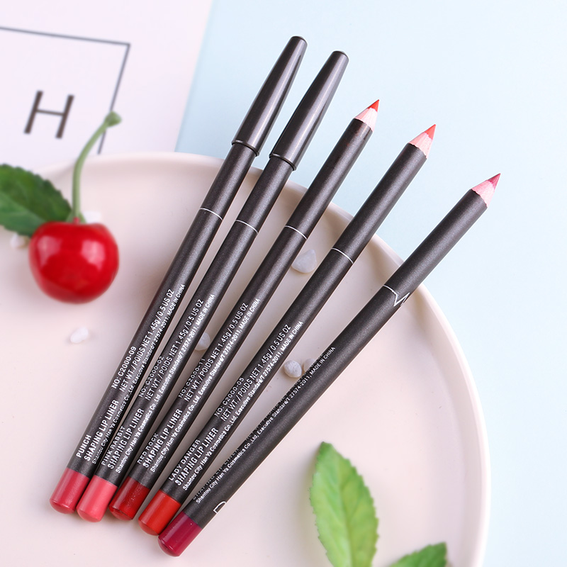 36 Color Lip pen female hook line waterproof persistent not to fall color nude color multicolor not stained with a lip line pen