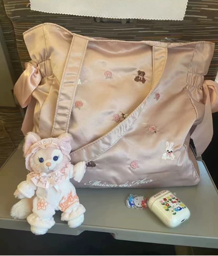 Японская большая сумка на одно плечо с бантиком, коллекция 2023, с вышивкой