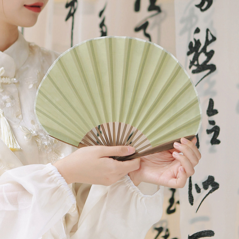 🔥谁说扇子只是奶奶的专属?莫干扇惊艳出圈!复古棉麻+可书画设计,这才是国风少女の夏日小心机! -扇子-淘宝好物网