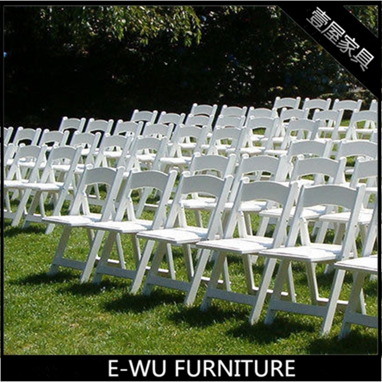 Warm Burton Meadow Wedding Chair Outdoor Wedding Chair Solid Wood Folding Chair Designer Custom Upholstered Folding Chair