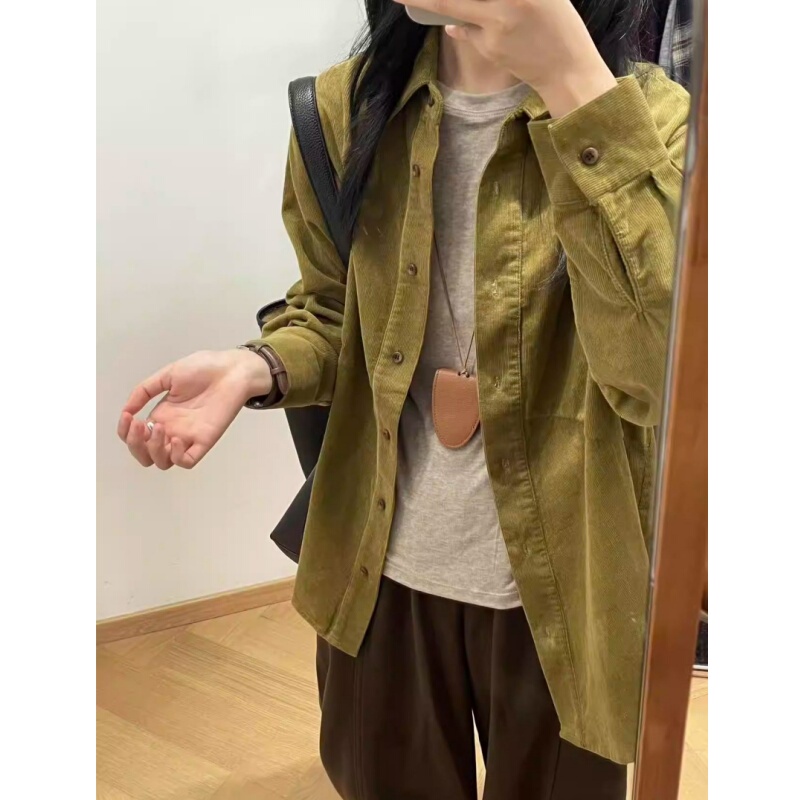 2026 Autumn New French Style Versatile Mustard Green Long Sleeve Shirt for Women, High-End Loose Corduroy Shirt