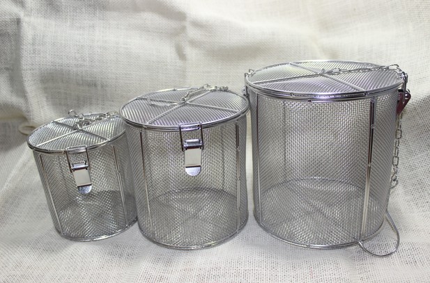 厨房中的魔法盒子：304不锈钢调味球的奥秘