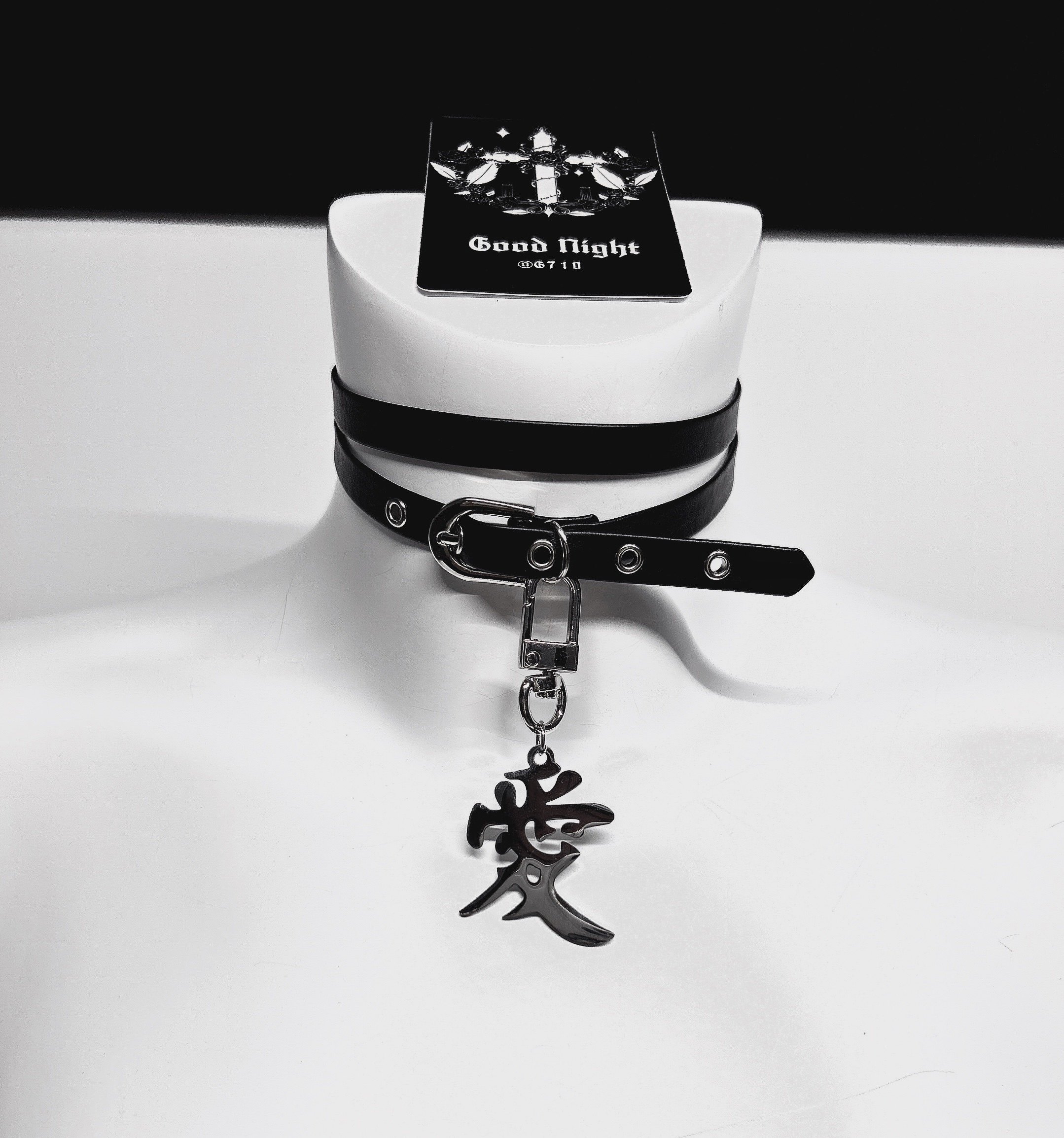 G710Margin love dream linkage original design letter circle collar choker master-servant relationship