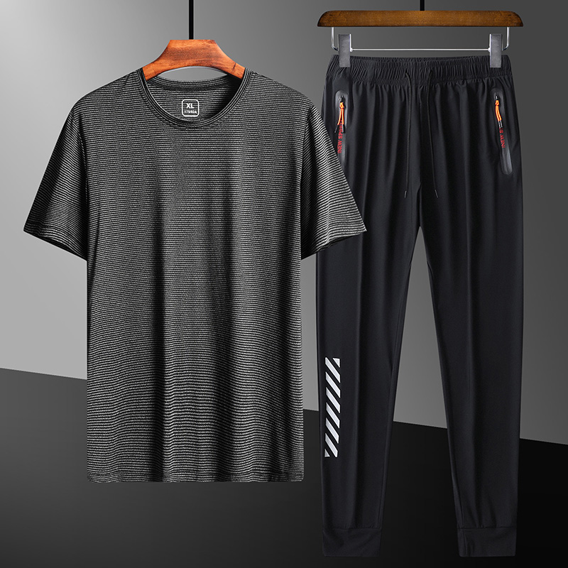 Quick-drying men's running suit short-sleeved shorts round neck T-shirt breathable loose fitness outdoor sports suit in large size