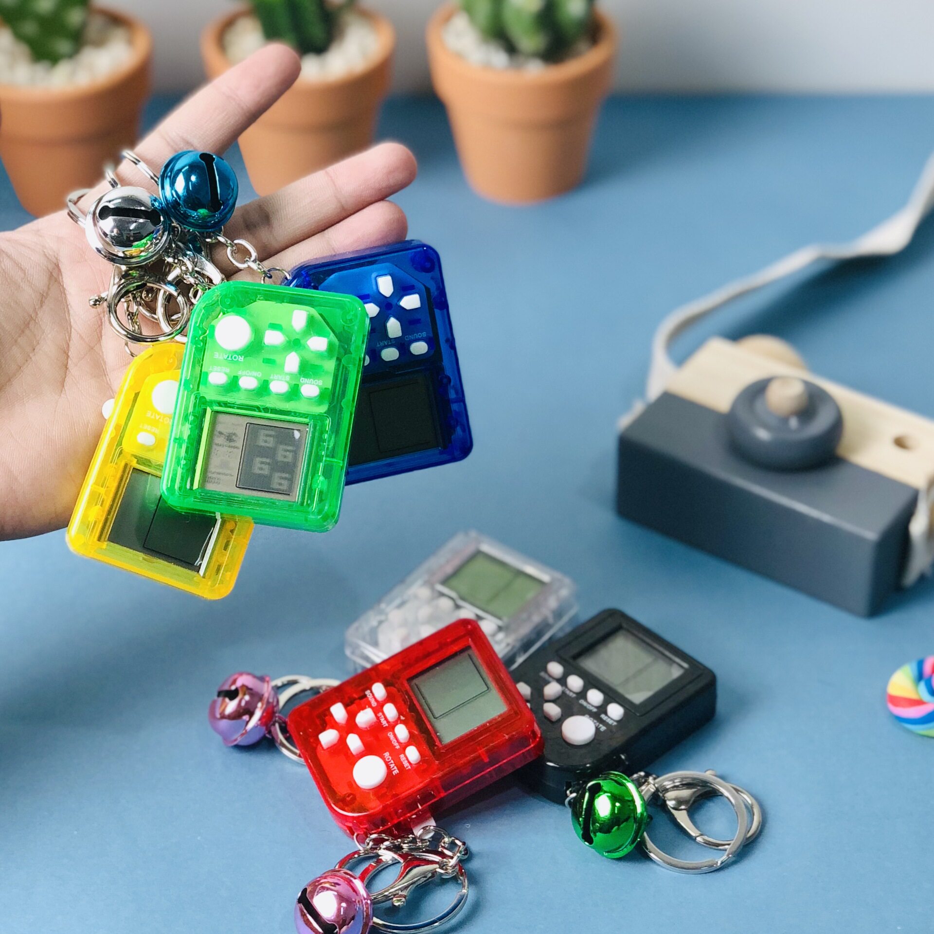 Mini game console keychain pendant Tetris handheld small creative nostalgic puzzle old-fashioned toys