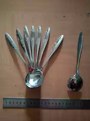 A little penguin flower pattern round spoon stainless steel soup ladle spoon spoon size 4X17