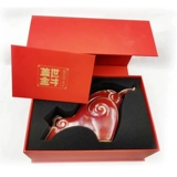 Быки и небо-золото Niu Jun Фарфоровые качание медные красные глазури ремесло