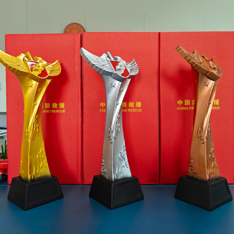 Creative Fire Activity Competition Trophy of Honor Eagle Blue Friends Get Out of Commemorative Souvenirs