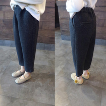 Foreign trade Korean childrens clothing 19 Winter temperament Joker color twist moth hairy girl suit pants straight pants
