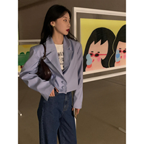 Lu Qing early autumn new Oversize blazer womens short Korean version of the net red loose casual solid color suit