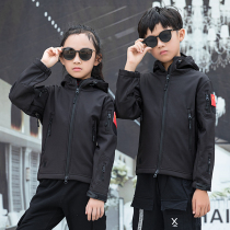 Childrens coat outdoor three-in-one assault clothes boys plus velvet padded childrens clothing windproof spring and autumn childrens clothing 2020 New