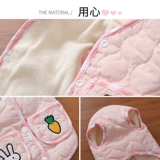 Милый пуховик, шарф, жилет, осенний