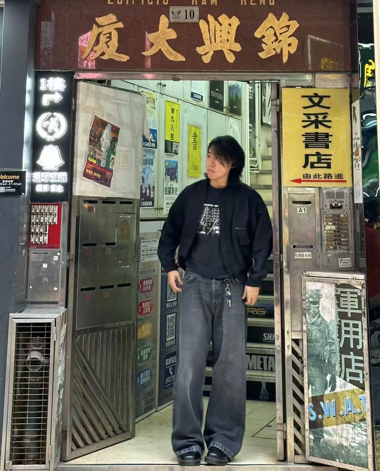 牛仔裤:从放牧小子到全球时尚icon,这段传奇是如何诞生的?-牛仔裤-淘宝百科网