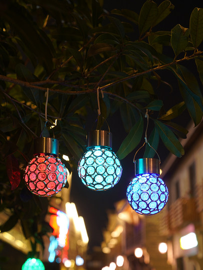 New solar outdoor lights household waterproof hanging lights courtyard garden layout terrace balcony landscape atmosphere decoration