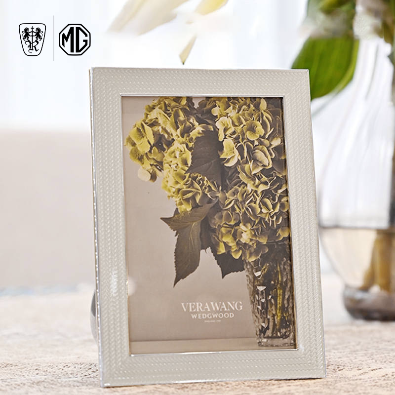 Rongming Mingjue Original Genuine Wedgwood True Love Companion Series Photo Frame