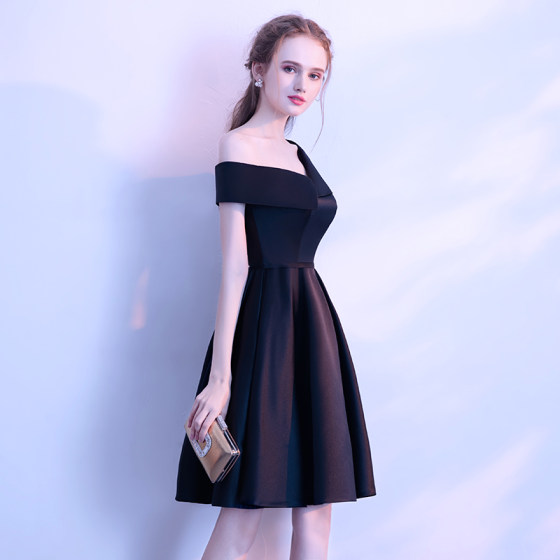 Evening dress for women, banquet, luxury, niche, high-end, high-end, one-shoulder black dress for adults