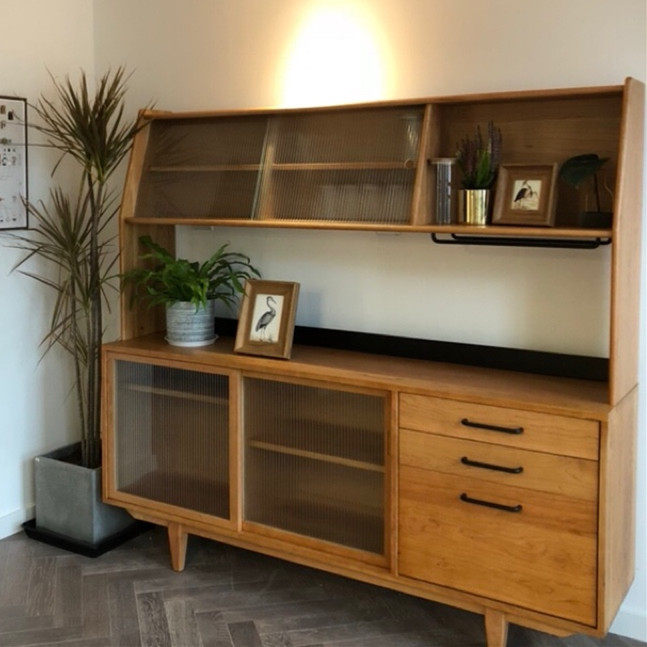 Nordic Solid Wood Dining Side Cabinet Tea Water Cabinet Minimalist Modern Living Room Day Style Suchon Cabinet Display Cabinet Containing Wine Cabinet Home