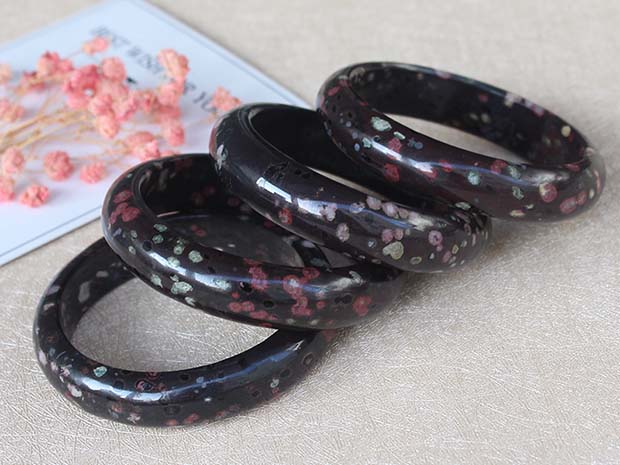 Shi Yin Cai Bao tự nhiên mận ngọc quý hiếm vòng tay nữ trang sức kết cấu dầu nhờn màu sắc tinh tế đầy màu sắc vòng gỗ