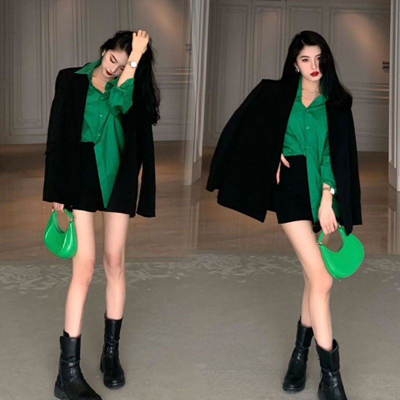 2026 Spring New Style Boyfriend Style Green Loose Sunscreen Shirt Top + Black Blazer Women's Two-Piece Set