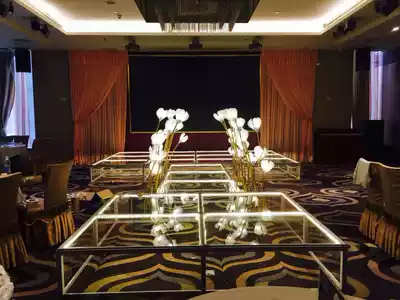 Tempered glass square floor Wedding catwalk catwalk Bar KTV living room stage Double wedding dress fitting room floor