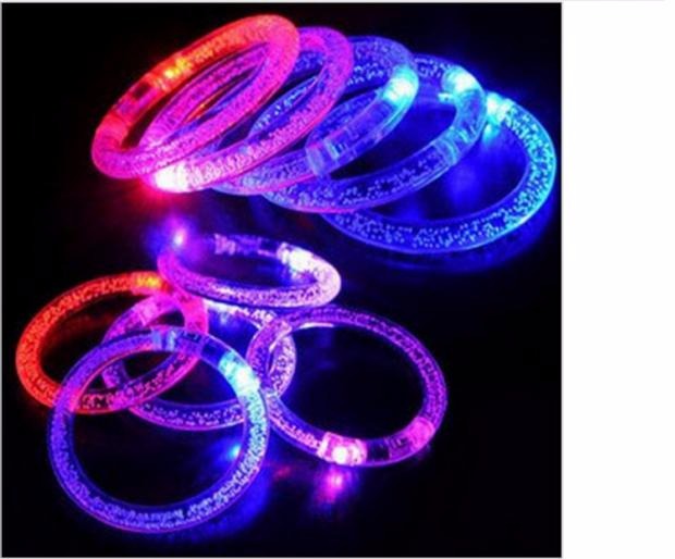 Sáng tạo trẻ em vòng đeo tay dạ quang flash LDE cổ tay ban nhạc kỳ nghỉ lễ hội gian hàng đêm cung cấp bán buôn - Vòng đeo tay Cuff vòng đeo tay nữ