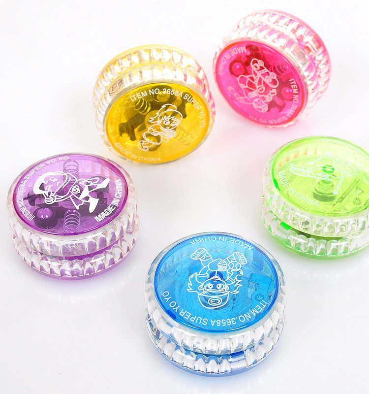 Đồ chơi phát sáng sáng tạo Yo-Yo trẻ em yo-yo câu đố dây yoyo bóng chói flash lan rộng đồ chơi nhỏ yoyo bằng thép siêu bền