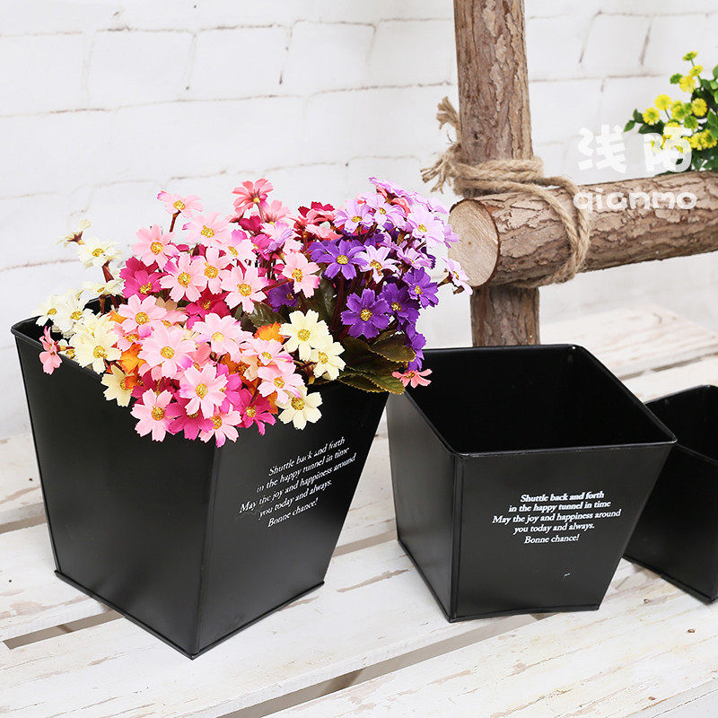 Shallow Strangeness Square Black Tinder Bucket Flower bucket Water Pepe Flower Flower Flower Room Table Swing Piece minimalist Hyundai