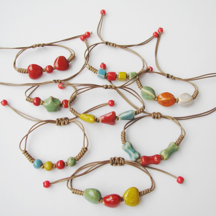 2026 New Style Hand-Woven Peach Heart Flower Glaze Bracelet for Women, Simple and Versatile Ethnic Style Heart Ceramic Jewelry 2026 New Style Hand-Woven Peach Heart Flower Glaze Bracelet for Women, Simple and Versatile Ethnic Style Heart Ceramic Jewelry