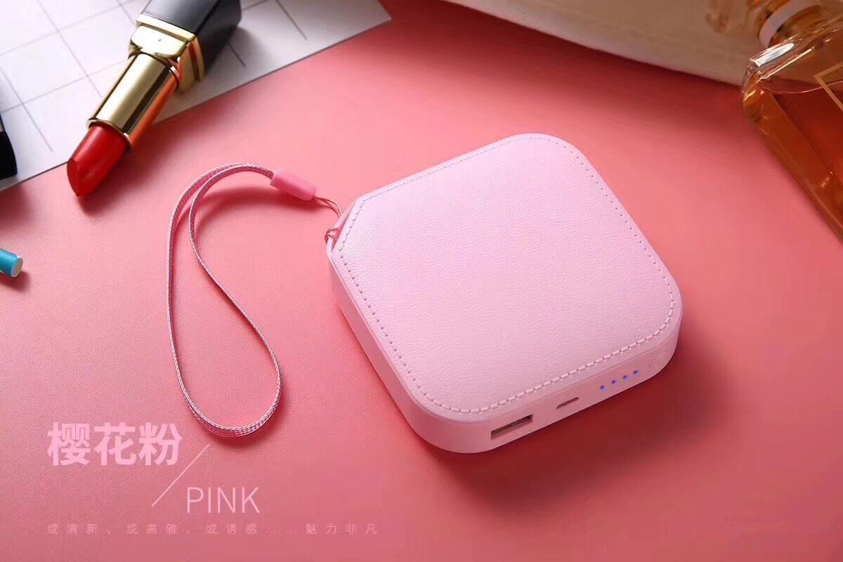 Sạc mini kho báu 8000 mAh siêu di động cầm tay nhỏ gọn dễ thương cô gái siêu dễ thương di động mạnh mẽ cá tính mẫu nữ vivo vạn năng Huawei OPPO dung lượng lớn mẫu quà tặng logo tùy chỉnh