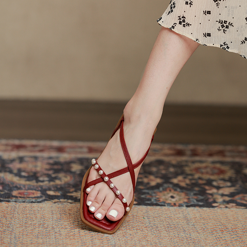 Summer Pearl Roman Shoes 2022 New Leather Flat Women's Shoes Back Empty Fairy Wind Vacation Wind Sandals