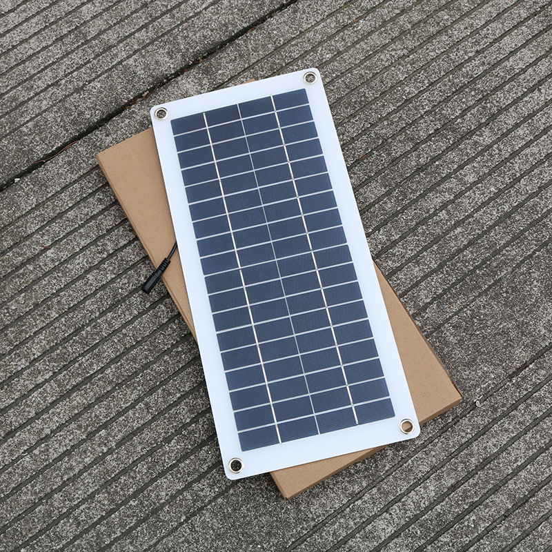10W solar panel with USB charger Mobile power 5V output with a cigarette crocodile clamp extended