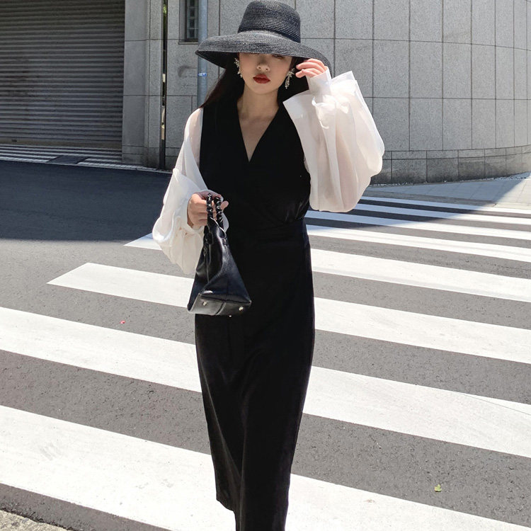 (LAMBO exclusive @special) Very waste, super three-dimensional petals, folded sleeves, color matching, kimono-style dress