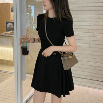 RUBBIT22 spring and summer new products to be easily wrinkled with small black dress temperament Hedge Benwind small and high waist one-piece dress